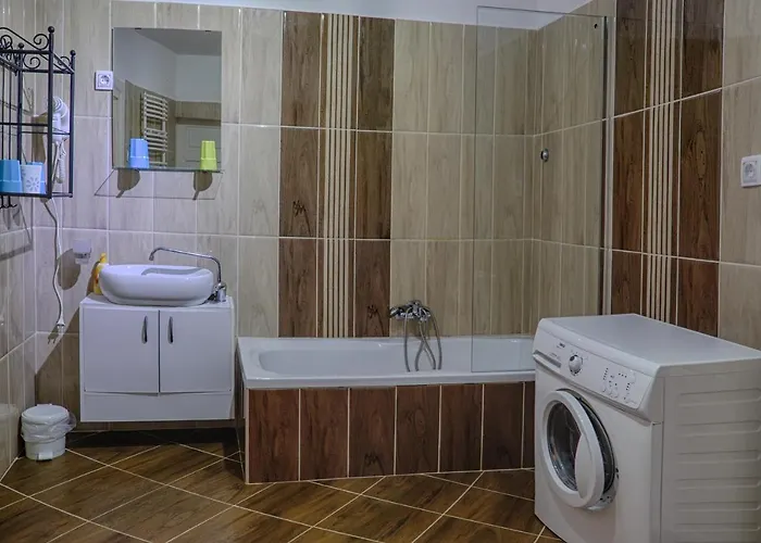 Demetrovics Udvarhaz