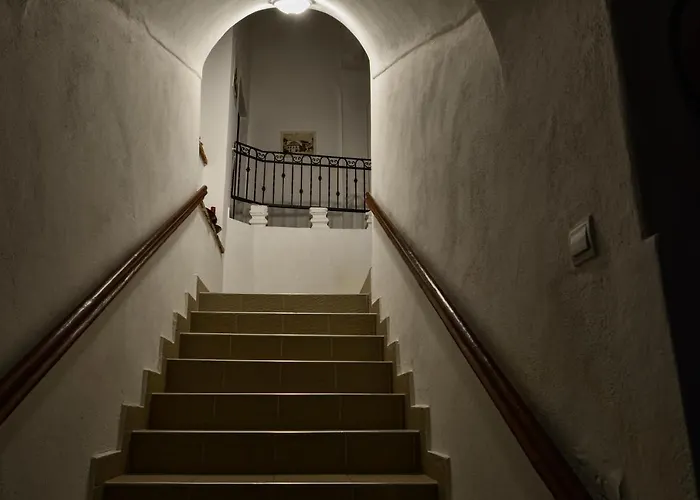 Demetrovics Udvarhaz