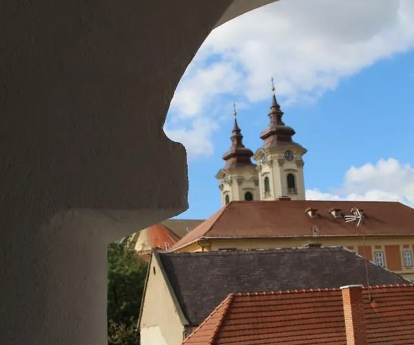 Demetrovics Udvarhaz Апартаменты