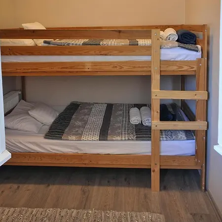 Apartman Demetrovics Udvarház