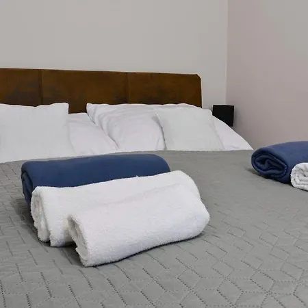 Demetrovics Udvarház Apartman