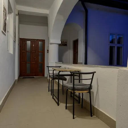 Demetrovics Udvarház Apartman Eger